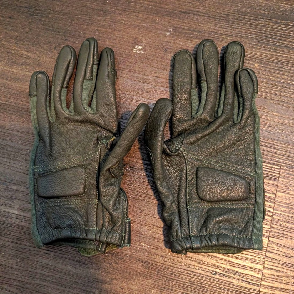 Propper Combat Capacitive Full Finger Gloves Green Leather 8415-01-667-3019 S